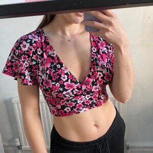 H&M Women's Floral Wrap CropTop - Pink and Black Size Medium